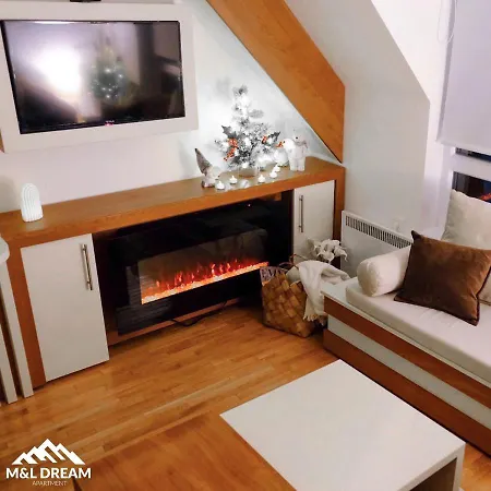 Mir I Lira Apartmán *