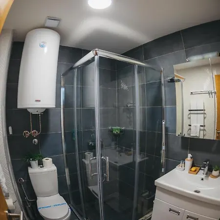 Apartmán Mir I Lira *