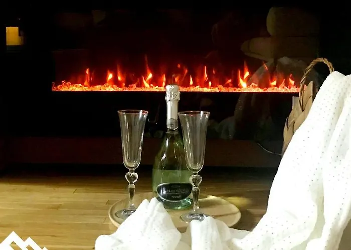 Mir I Lira كوباونيك