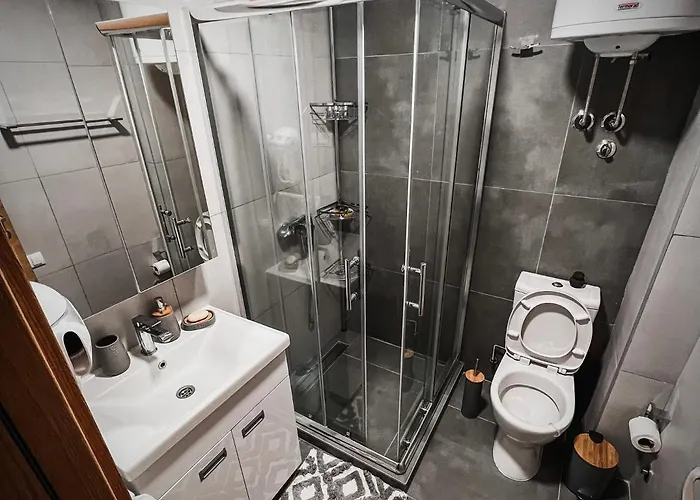 Mir I Lira * كوباونيك